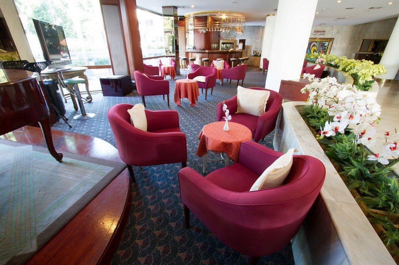 Pornping Tower Hotel Chiang Mai Exterior foto
